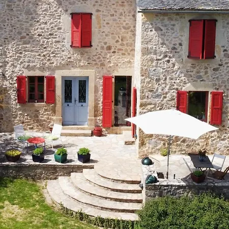 Maison De Ferme, Prairies Sur La Colline, Etang *