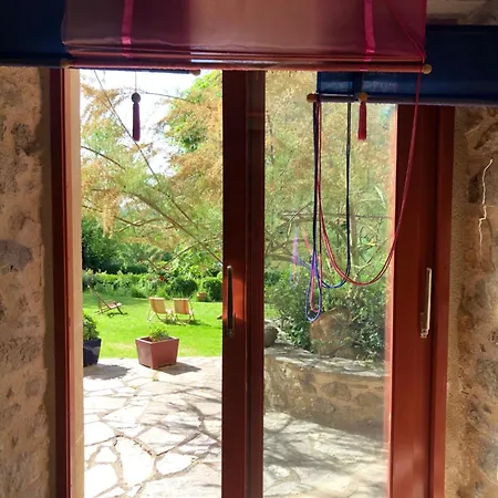 Maison De Ferme, Prairies Sur La Colline, Etang *