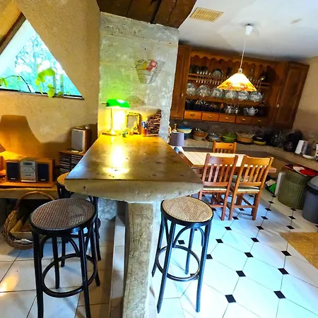 度假居 Maison De Ferme, Prairies Sur La Colline, Etang *