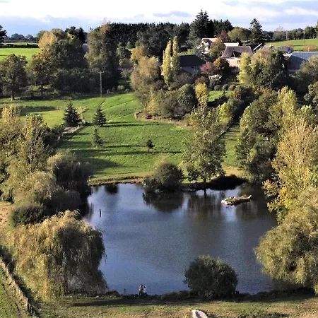 度假居 Maison De Ferme, Prairies Sur La Colline, Etang Lanuejouls-et-Privezac