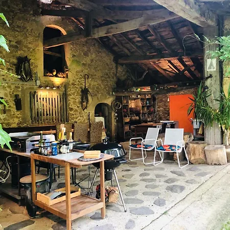 度假居 Maison De Ferme, Prairies Sur La Colline, Etang