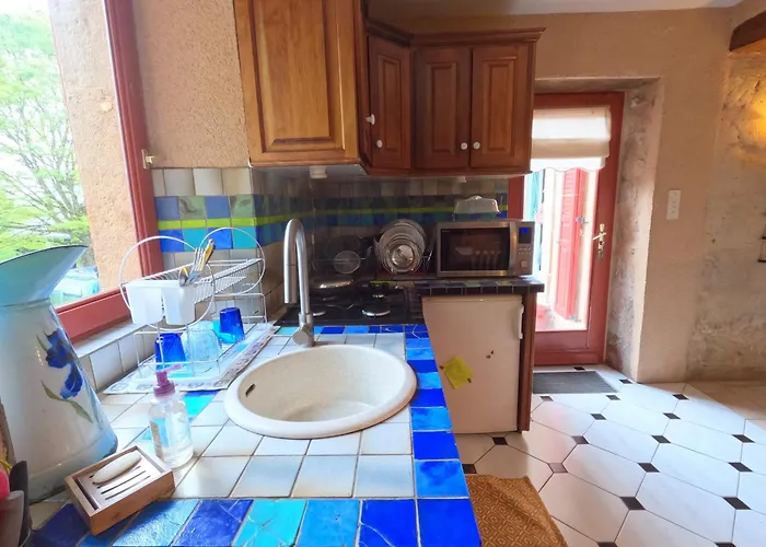 Maison De Ferme, Prairies Sur La Colline, Etang Lanuejouls-et-Privezac