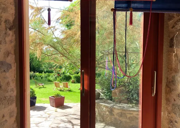 Maison De Ferme, Prairies Sur La Colline, Etang *