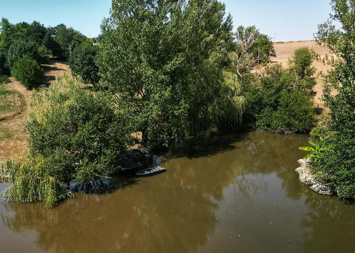 Maison De Ferme, Prairies Sur La Colline, Etang Dom wakacyjny